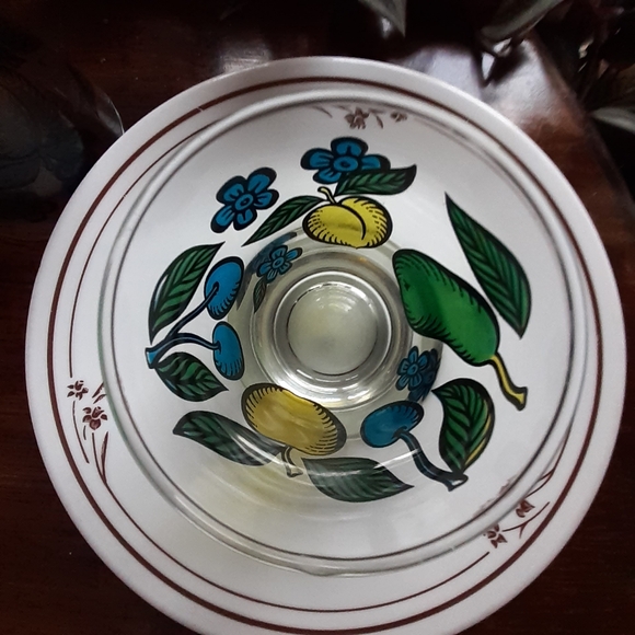 Vintage Fruit Glasses (3) - Picture 4 of 14